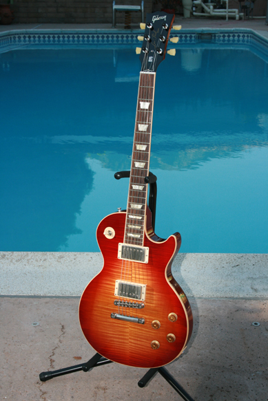 Gibson.LesPaul.Standard.Full.15.jpg