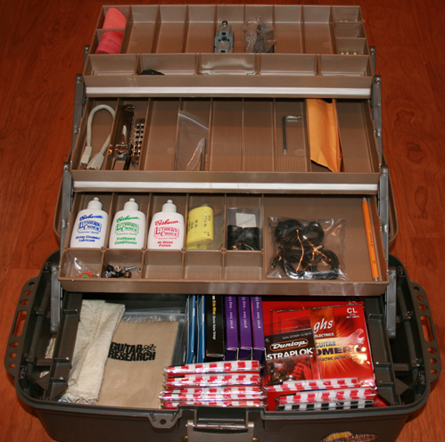 guitar_tool_box_inside_20.jpg