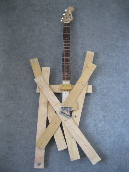 plankguitar.jpg