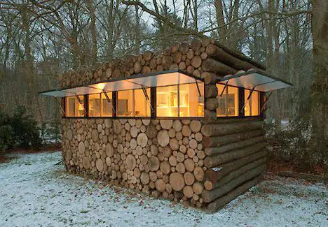 Modern-Log-Cabin.jpg