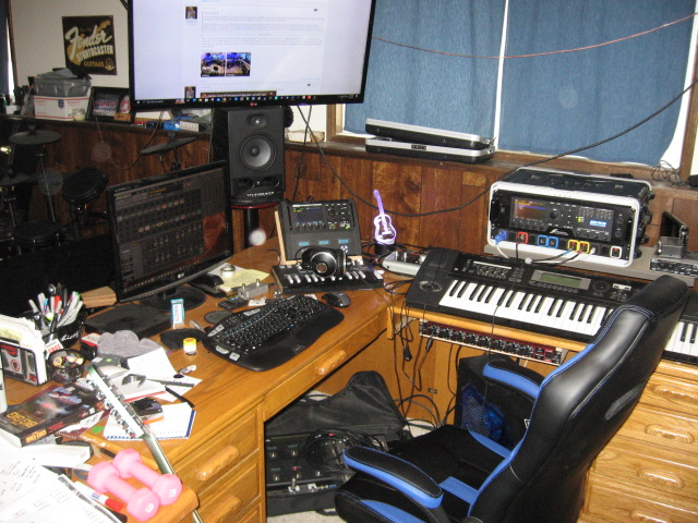 DIY Studio desk/Ikea hacks | Fractal Audio Systems Forum