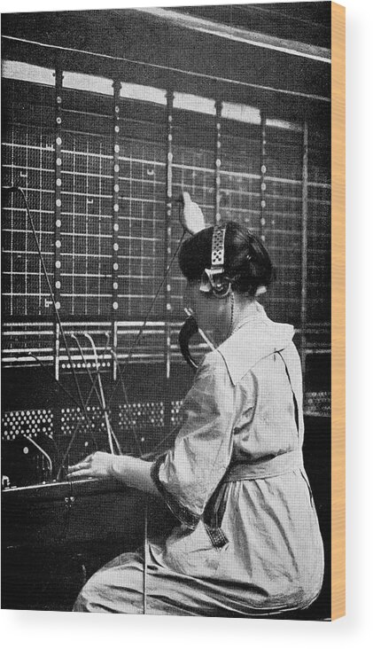 telephone-switchboard-operator-1914-.jpg